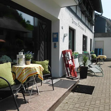 アパート Oberkirchen
